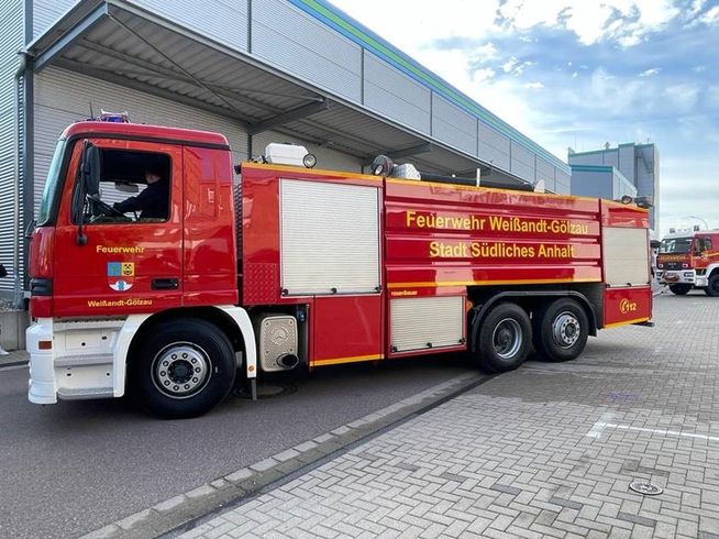 Neues modernes Einsatzfahrzeug der Freiwilligen Feuerwehr in Weissandt-Gölzau.